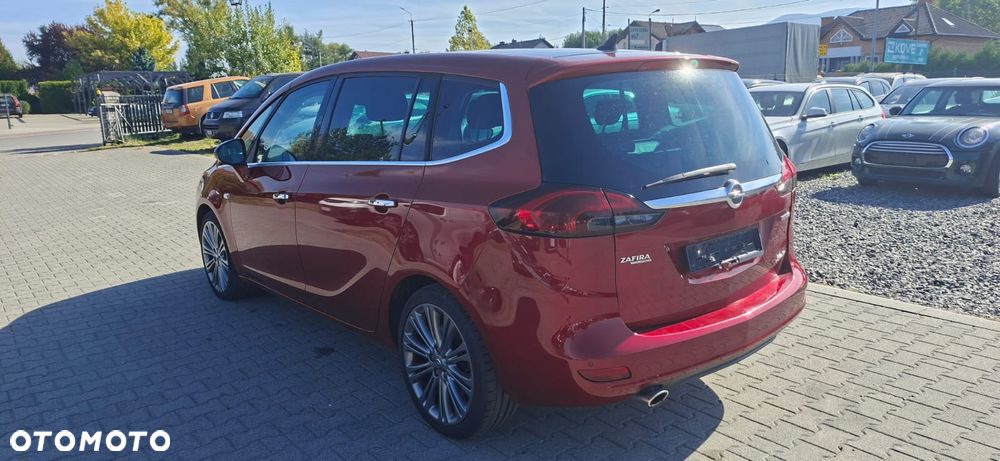Opel Zafira Tourer 1.6 SIDI Turbo Innovation - 3