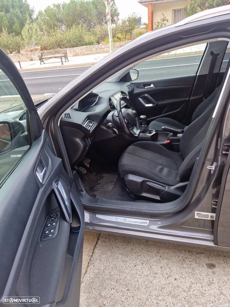 Peugeot 308 SW 1.5 BlueHDi Style - 5