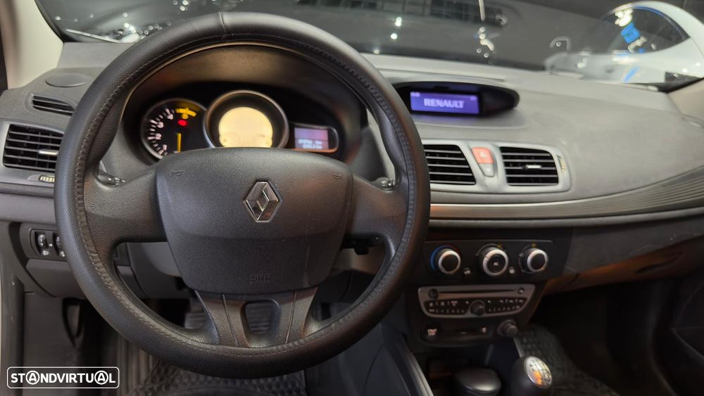 Renault Mégane Sport Tourer ENERGY dCi 110 Start & Stopp LIMITED - 11