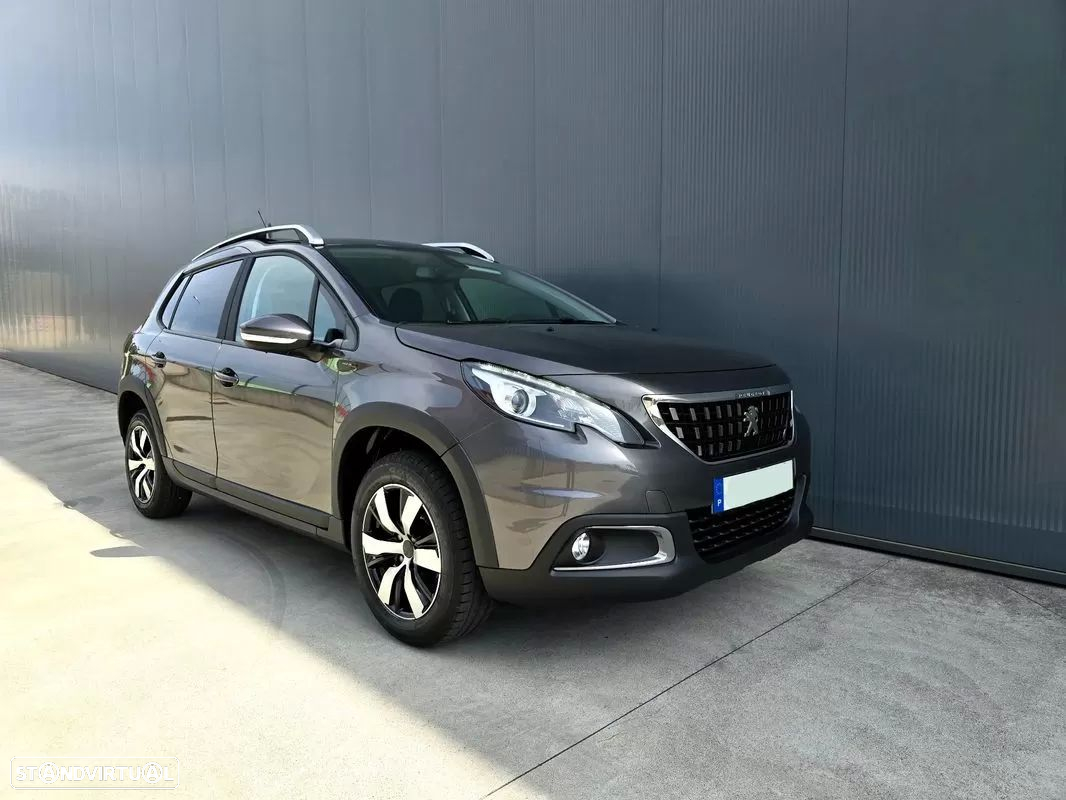 Peugeot 2008 1.2 PureTech Signature - 11