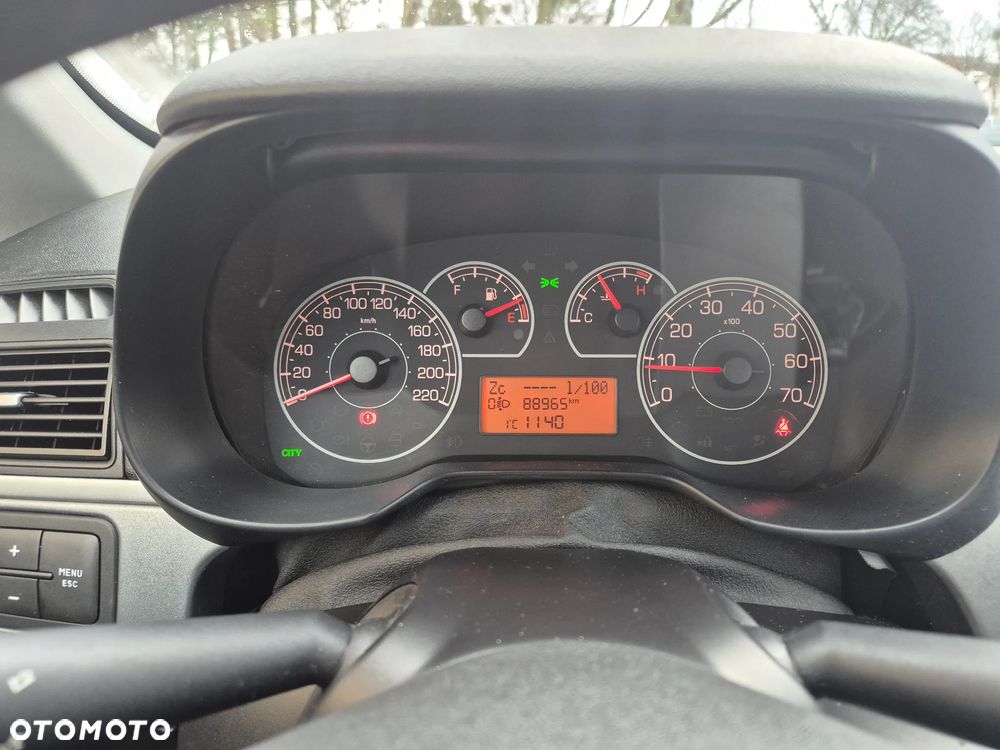 Fiat Grande Punto 1.4 8V Estiva - 5