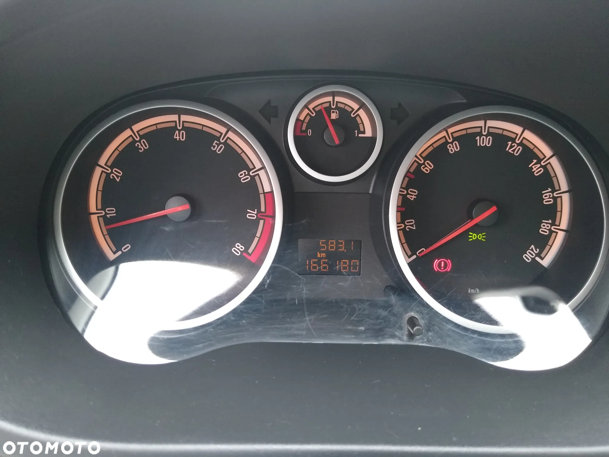 Opel Corsa 1.2 16V Essentia - 7