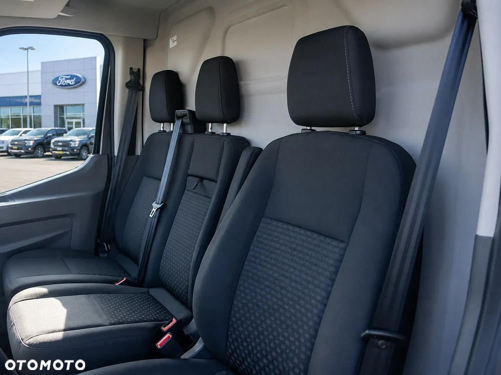Ford Transit - 7