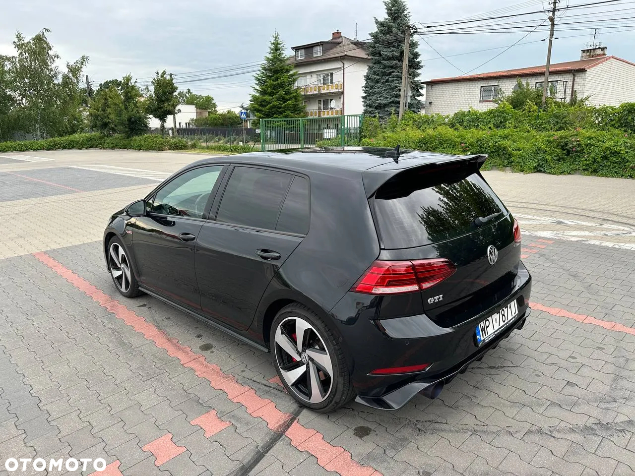 Volkswagen Golf - 4