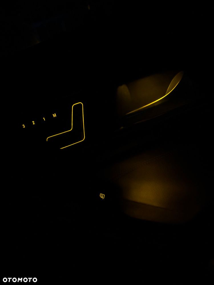 Mercedes-Benz CLA 250 4-Matic - 13