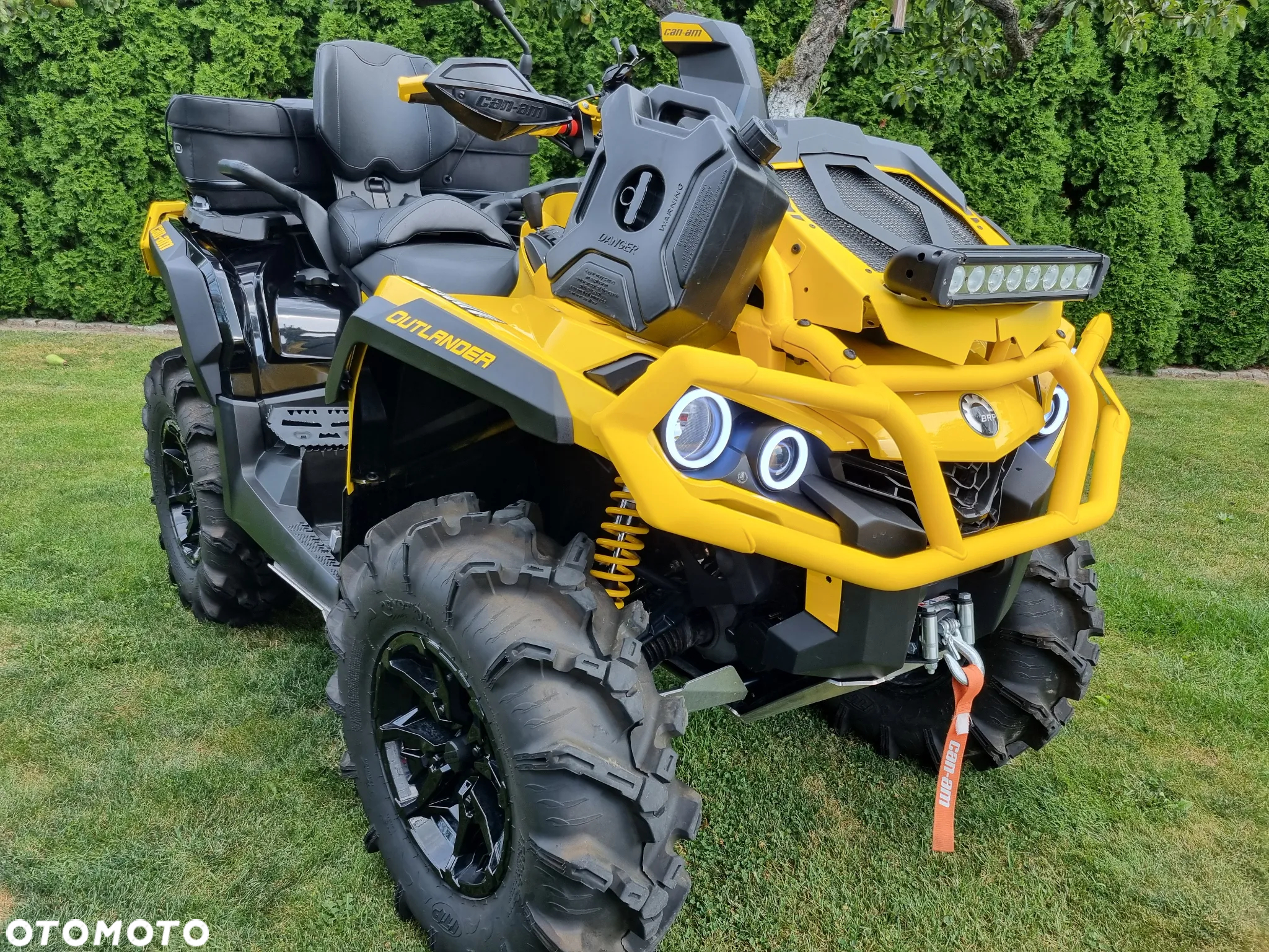 Can-Am Outlander Max - 20