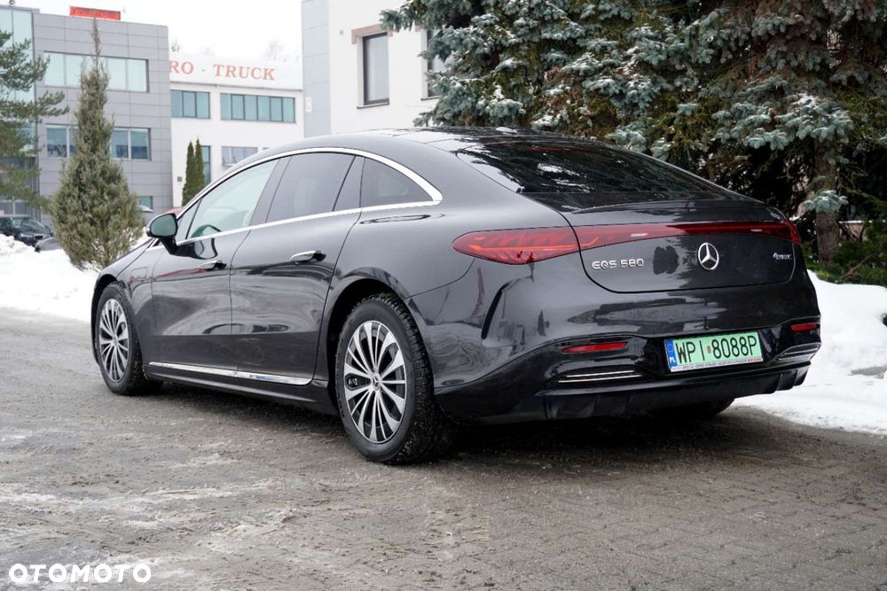 Mercedes-Benz EQS - 7