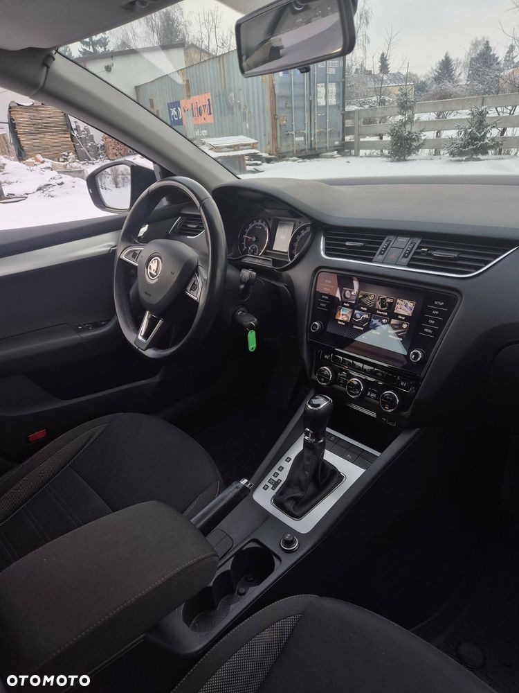 Skoda Octavia 2.0 TDI Clever DSG - 7