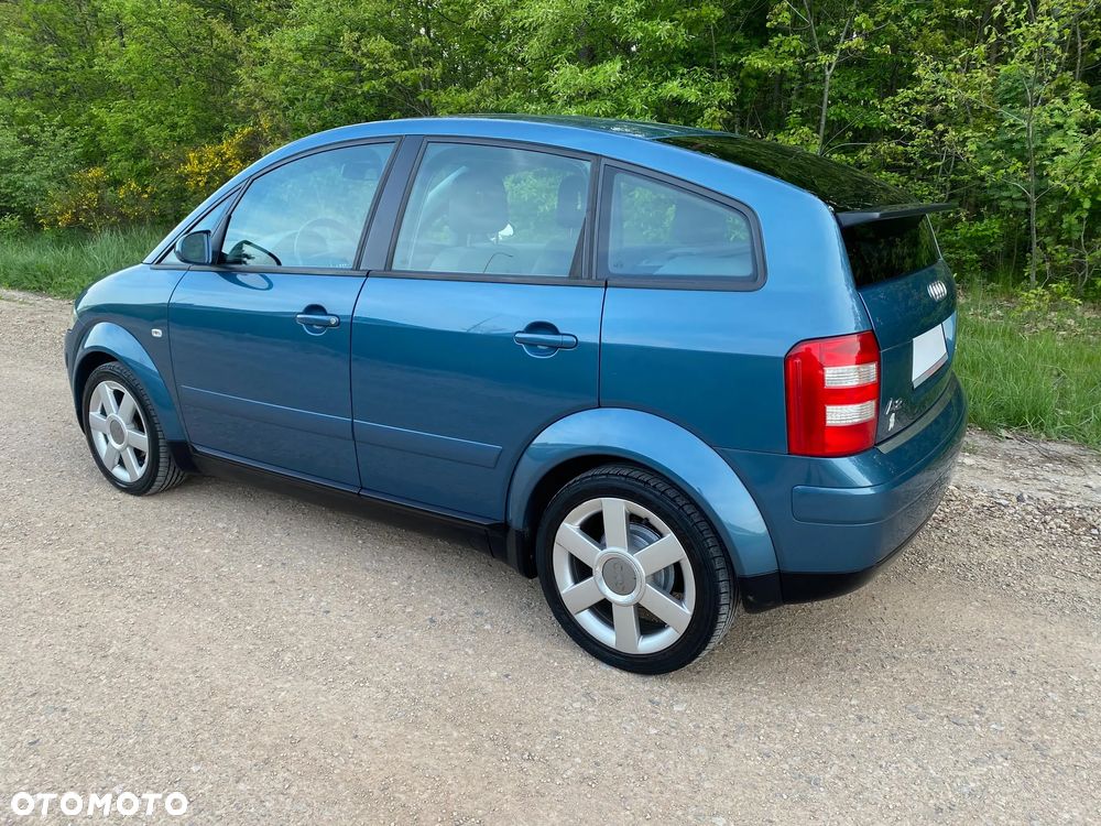 Audi A2 - 8
