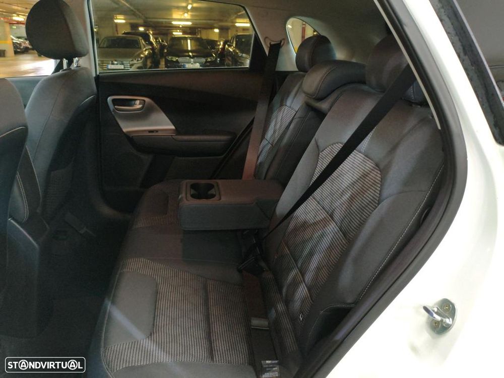 Kia Niro 1.6 GDi HEV Urban - 9
