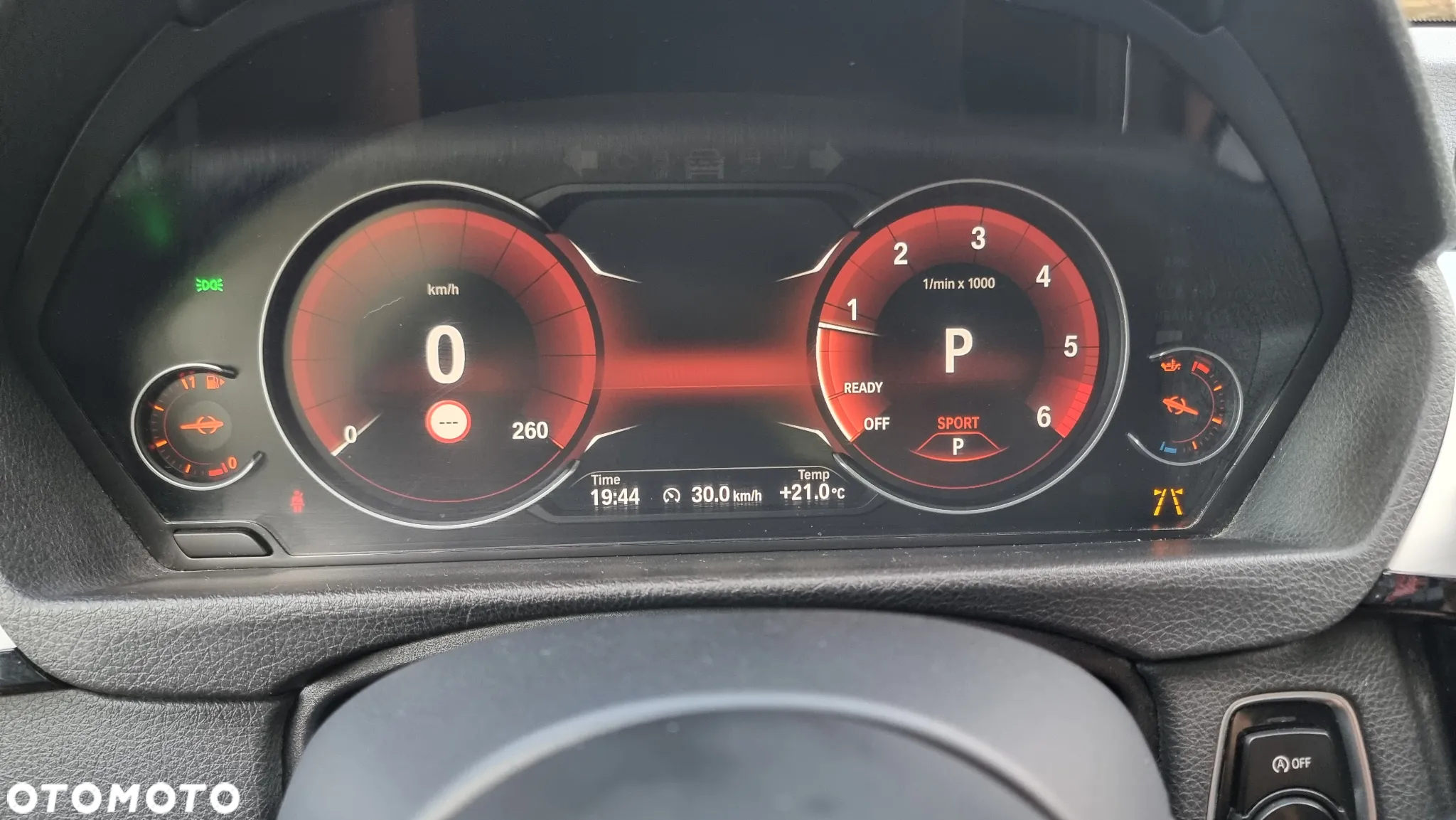 BMW Seria 3 320d Touring xDrive Edition M Sport Shadow - 25