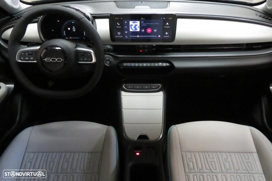 Fiat 600 1.2 Hybrid La Prima - 7