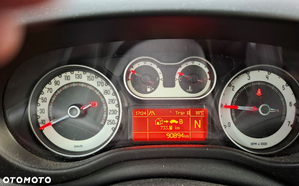 Fiat 500L - 10