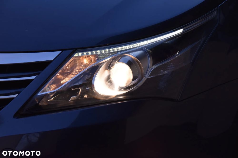 Toyota Avensis 1.8 Edition - 13