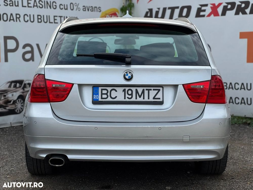 BMW Seria 3 318d - 19