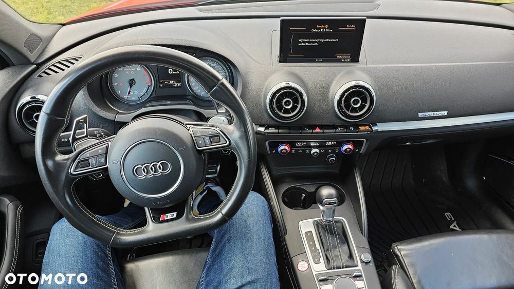 Audi S3 S tronic - 13