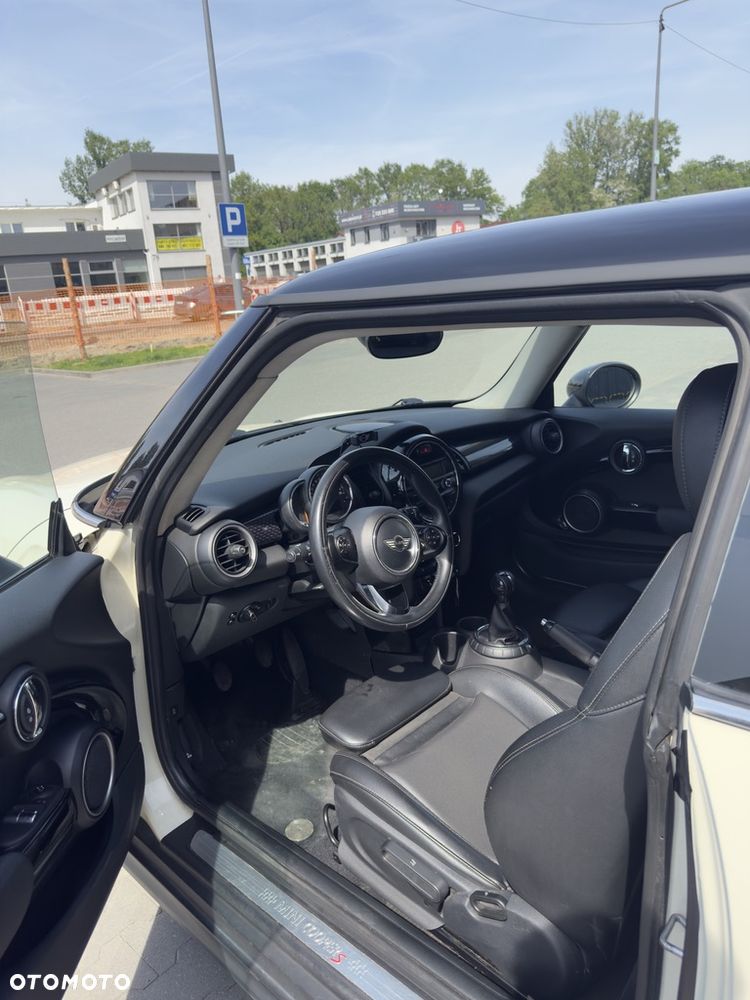MINI Cooper S Standard - 7