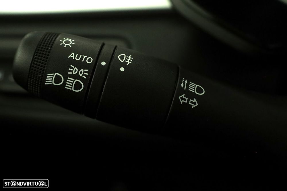 Renault Captur 1.0 TCe Techno Bi-Fuel - 16