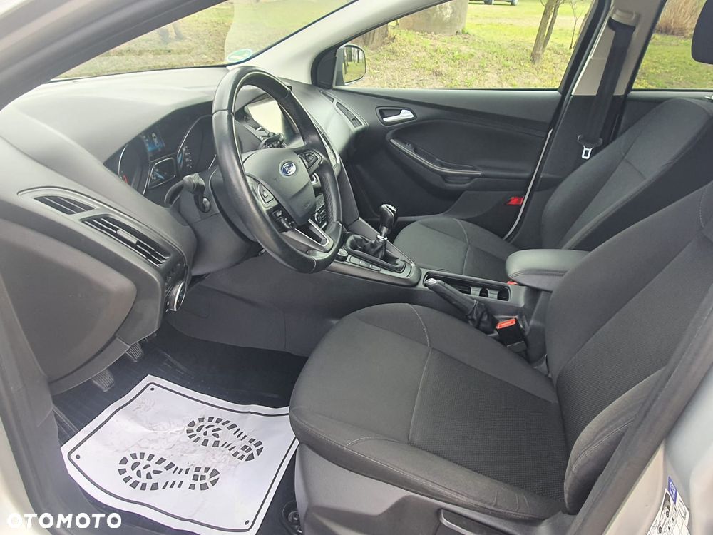 Ford Focus 1.5 TDCi DPF Start-Stopp-System Business - 14