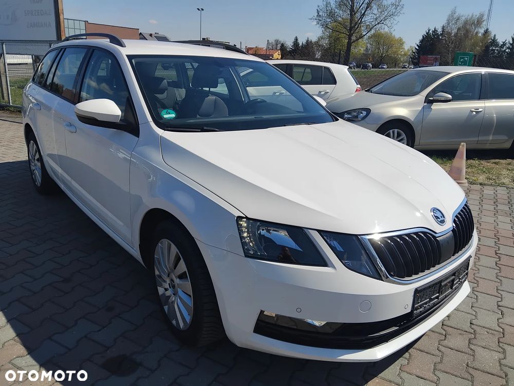 Skoda Octavia - 8