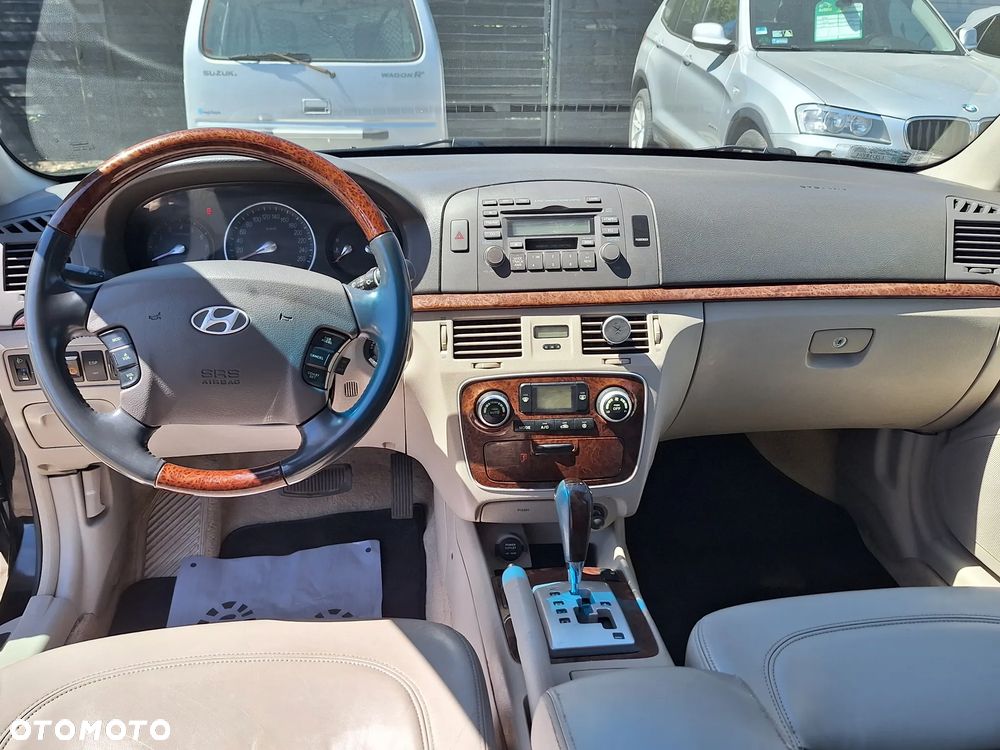 Hyundai Sonata 3.3 V6 GLS Prestige - 6