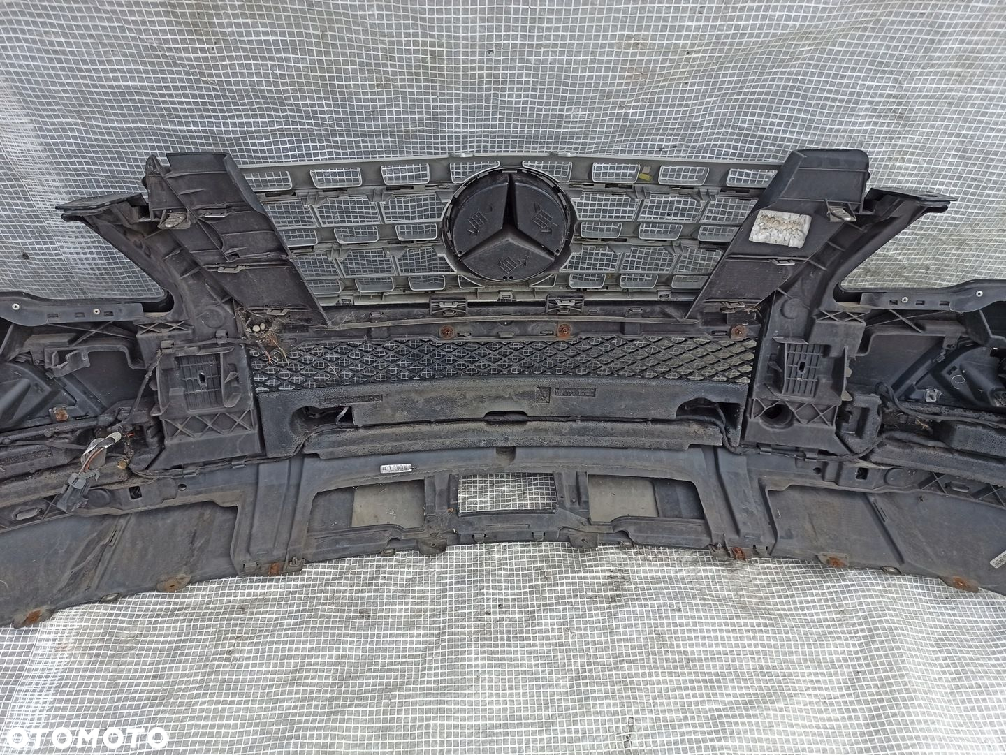 MERCEDES ML W164 LIFT 08-11 GRILL ATRAPA - 11