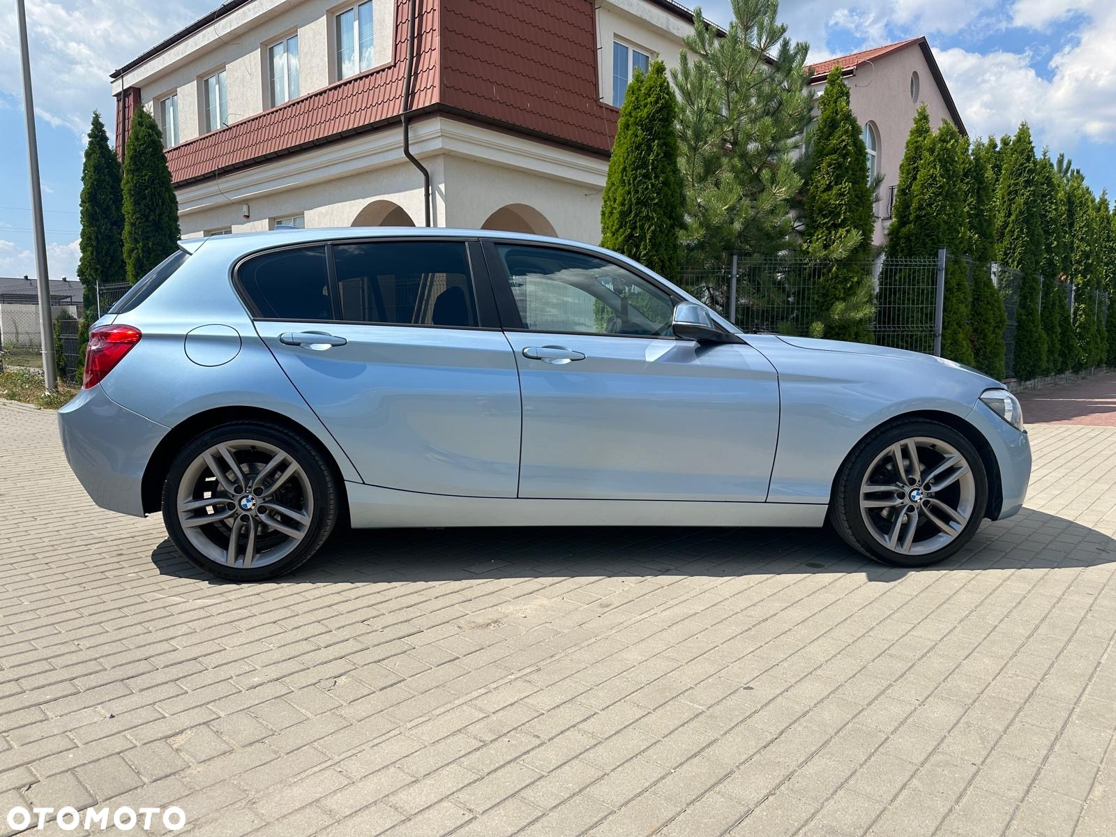 BMW Seria 1 116i - 6