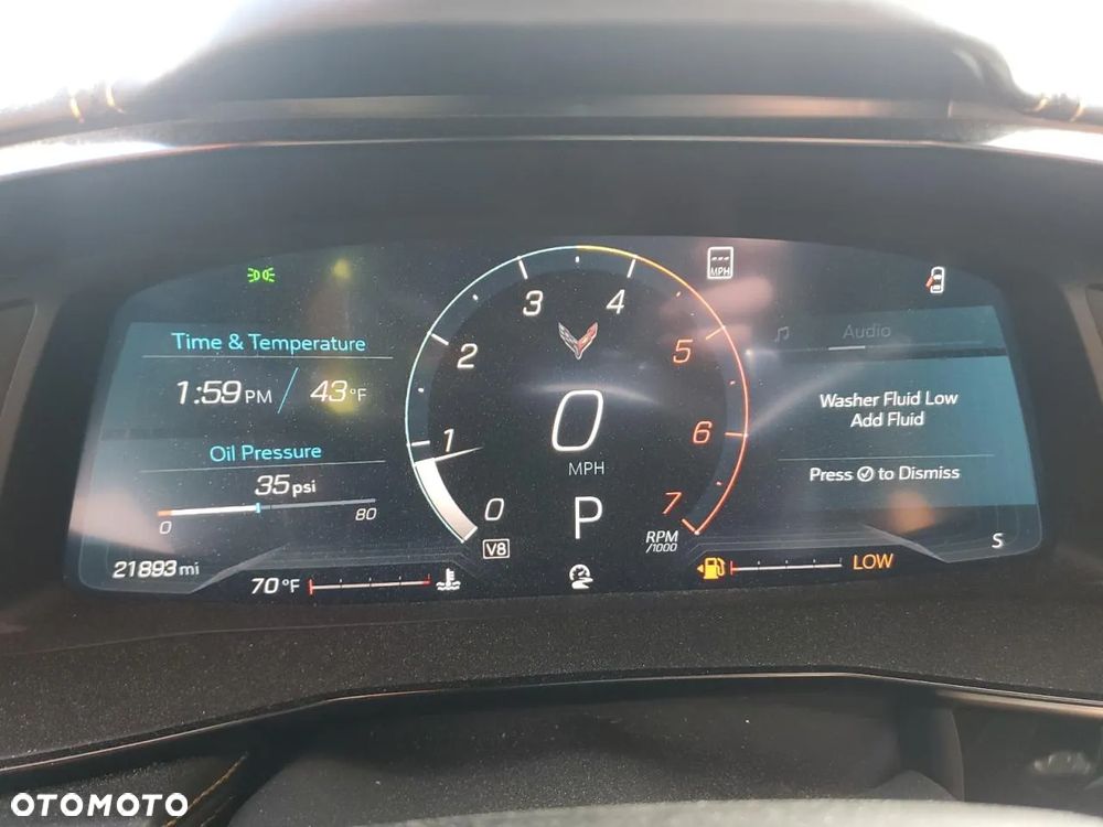 Chevrolet Corvette - 11