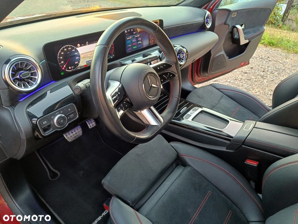 Mercedes-Benz Klasa A 200 AMG Line 7G-DCT - 26