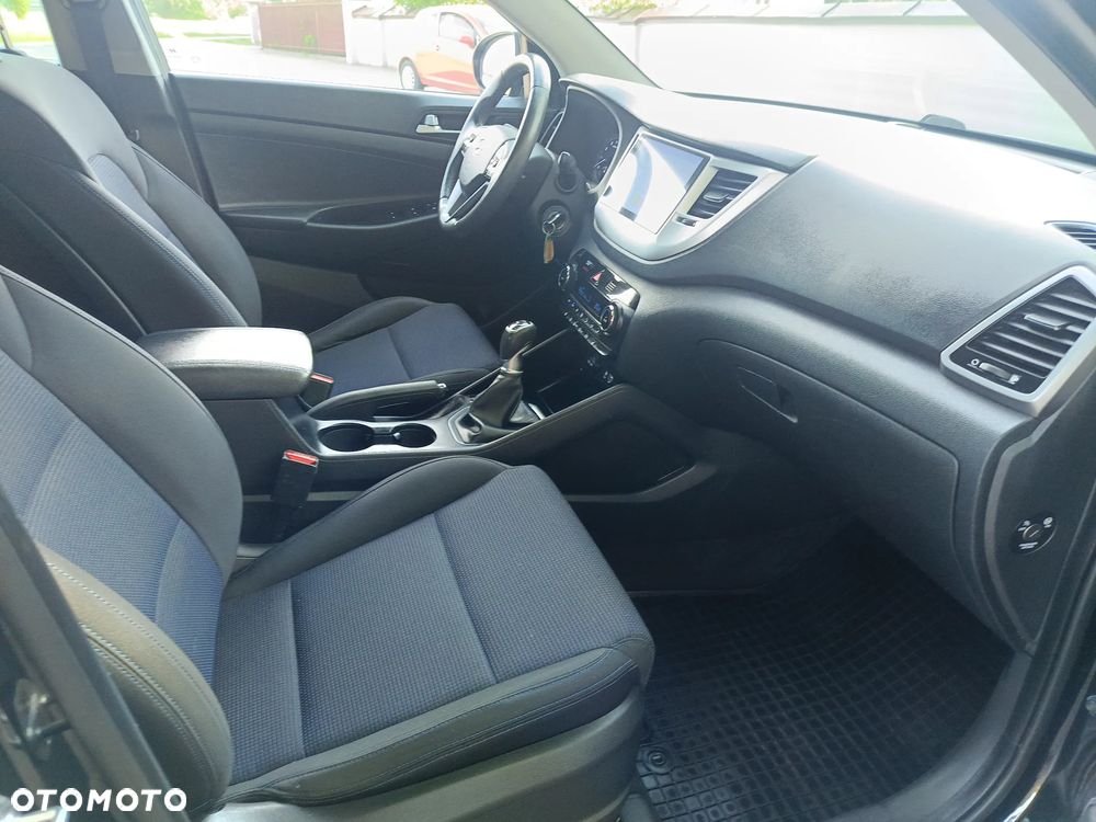 Hyundai Tucson - 18
