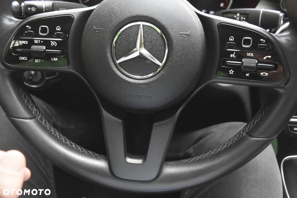 Mercedes-Benz Klasa C 180 Business Edition 9G-TRONIC - 11