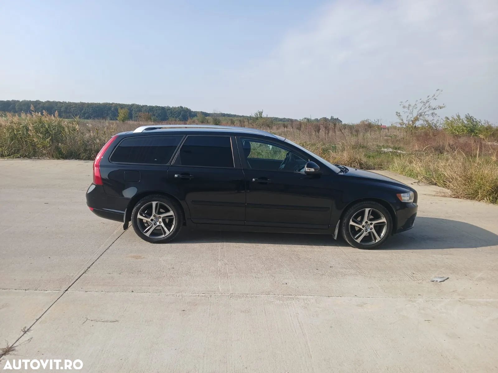 Volvo V50 - 1