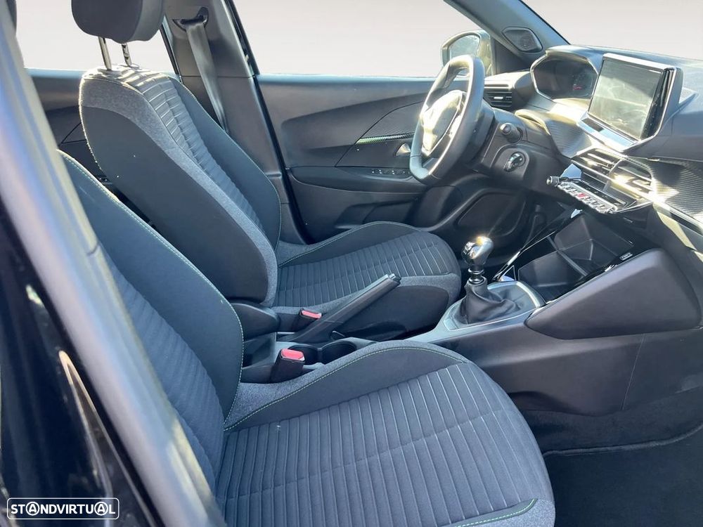 Peugeot 2008 1.2 PureTech Active - 15