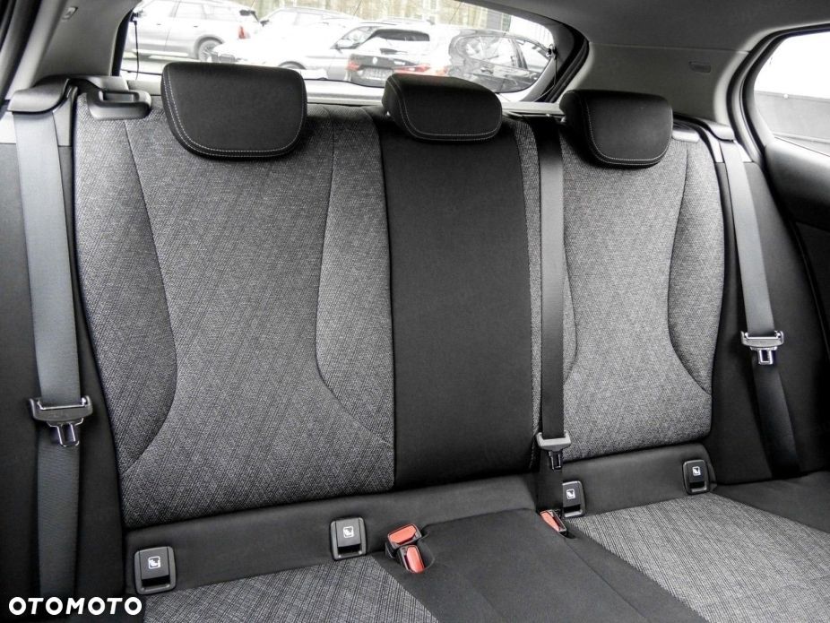 BMW Seria 1 116 - 17