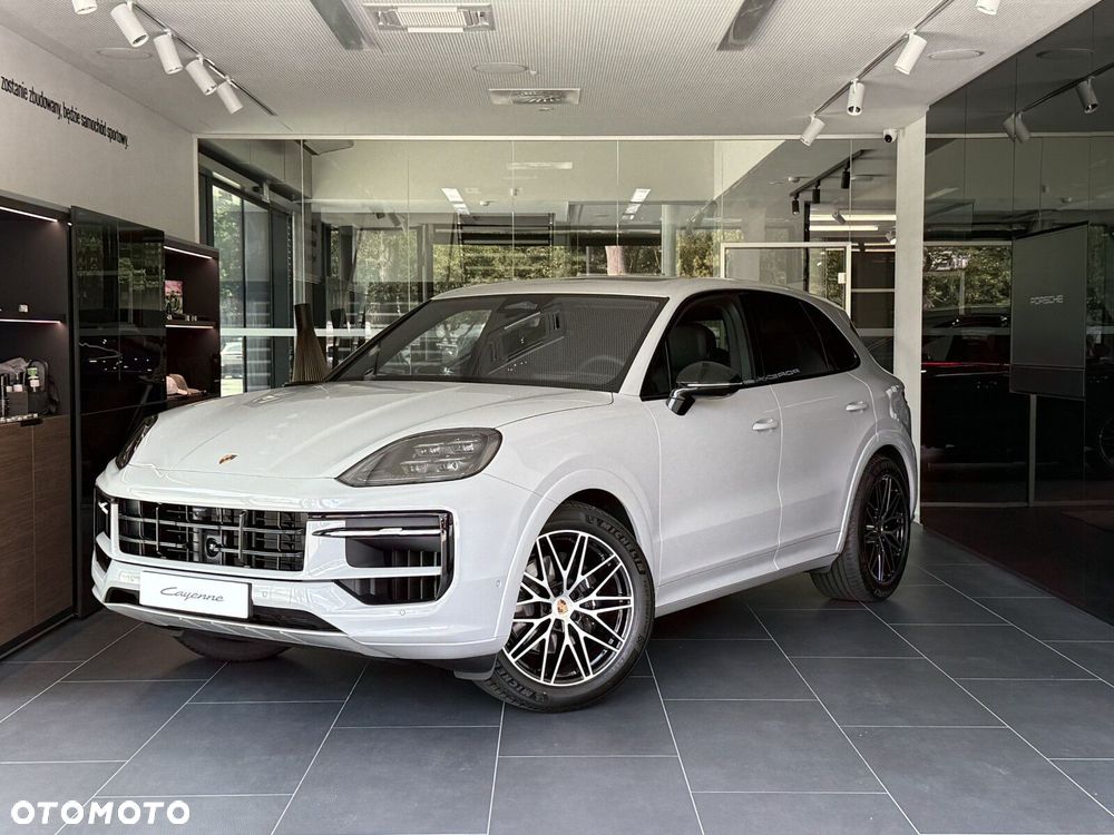 Porsche Cayenne - 4