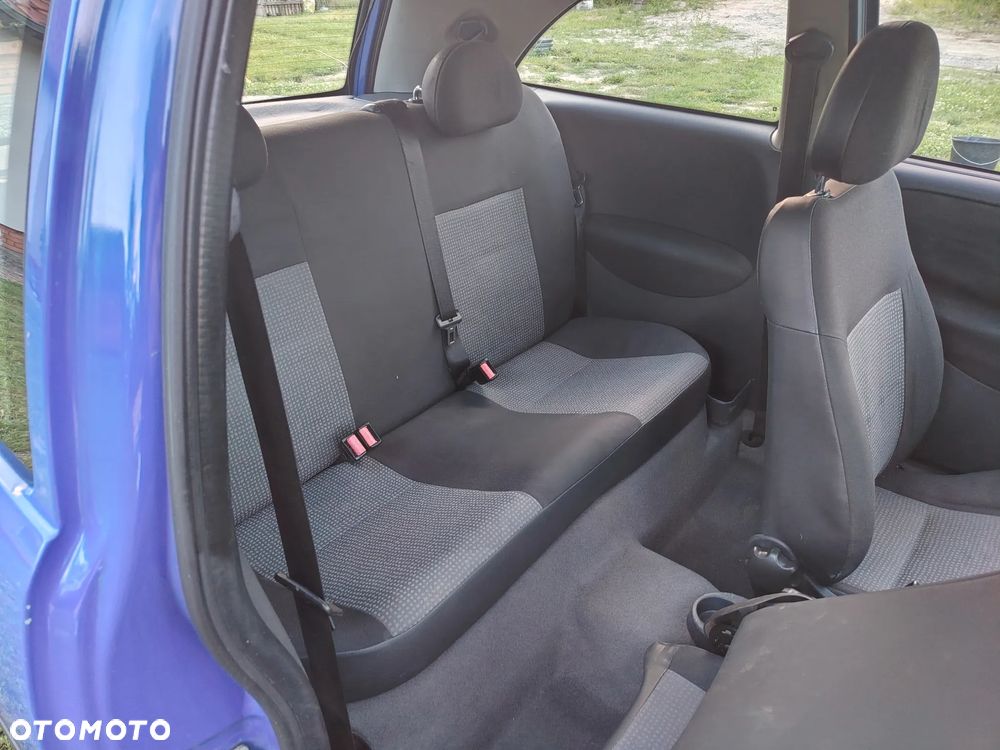 Opel Corsa - 6