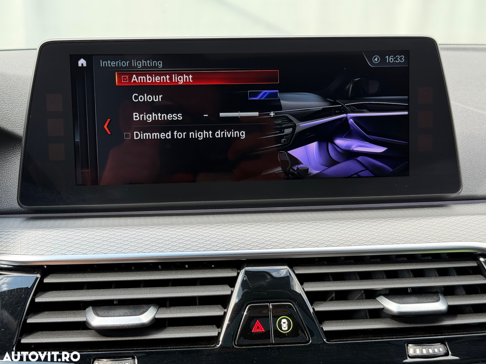 BMW Seria 5 520d Touring Aut. M Sport Edition - 26