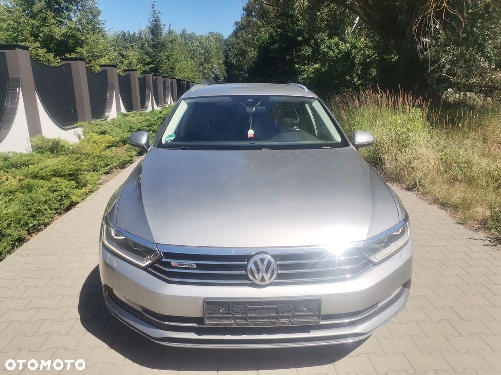 Volkswagen Passat 2.0 TDI Bi-Turbo BMT 4Mot Highline DSG - 24
