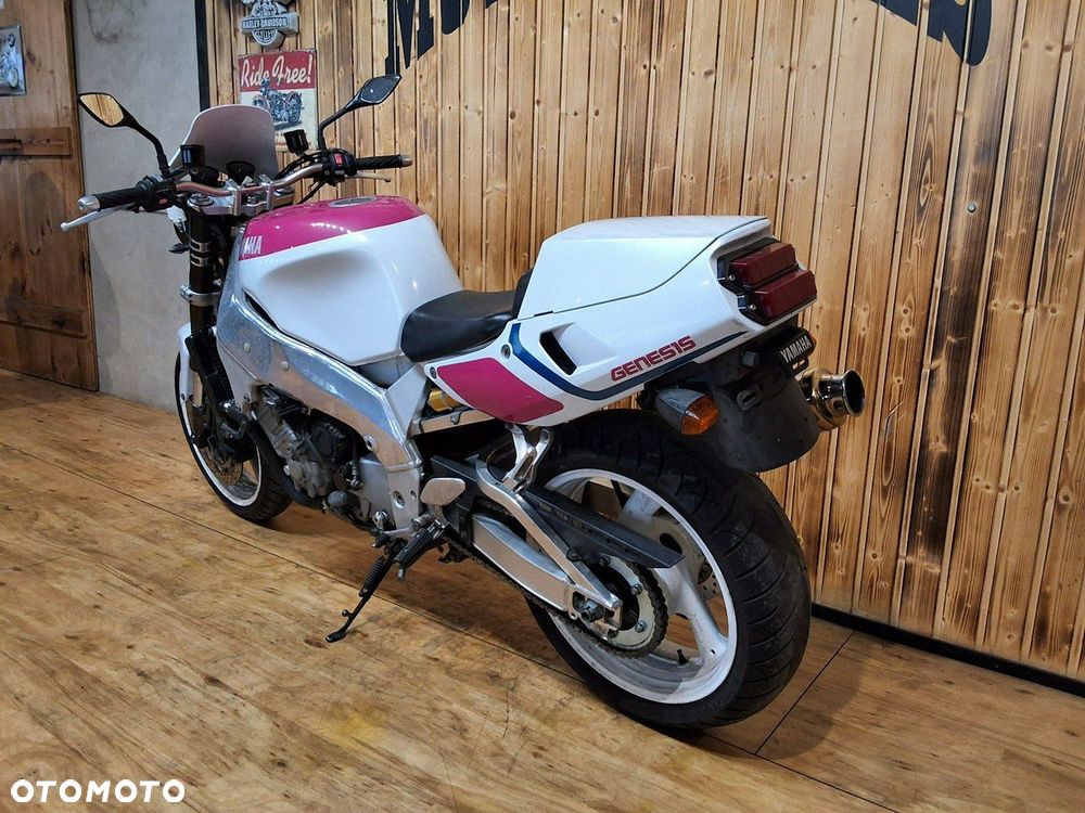 Yamaha YZF - 12