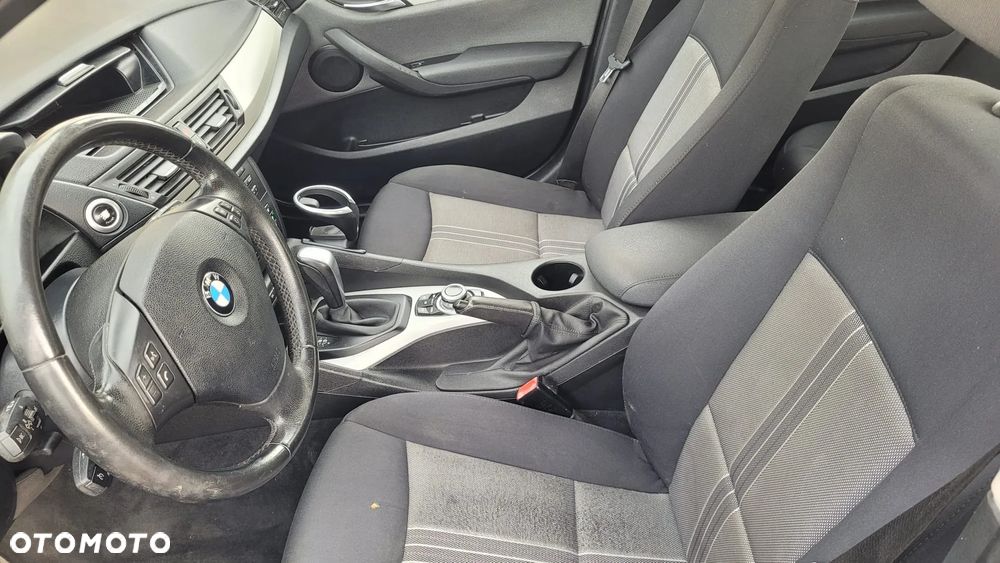 BMW X1 xDrive28i - 11