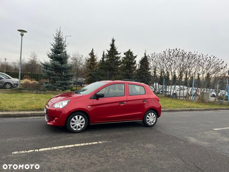 Mitsubishi Space Star - 10