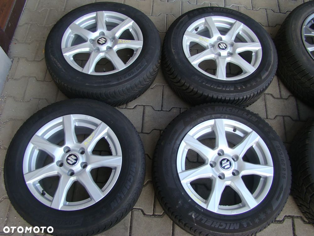 a200 5x114,3 Suzuki Sx4 S-Cross Fiat Sedici 7Jx16 Opony Zima 205/60 R16 - 1