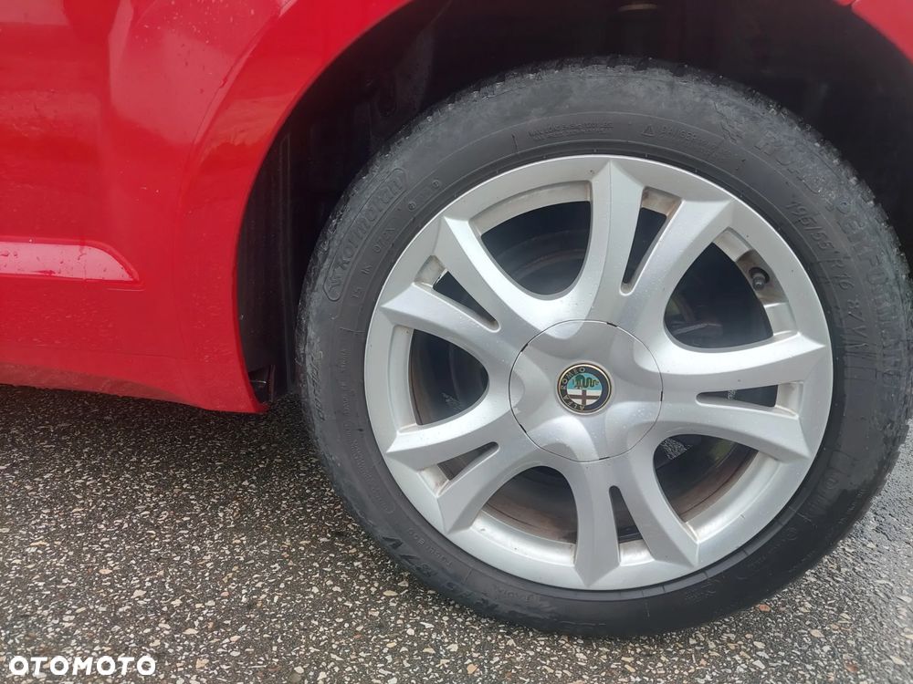 Alfa Romeo Mito 1.4 Distinctive EU6 - 14