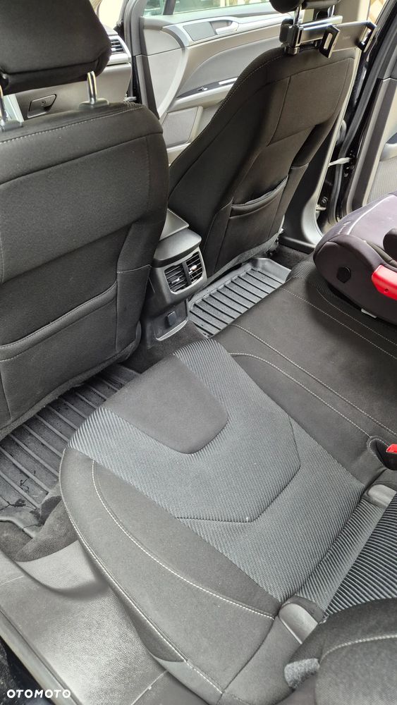 Ford Mondeo 2.0 TDCi Silver X (Amb.) - 8
