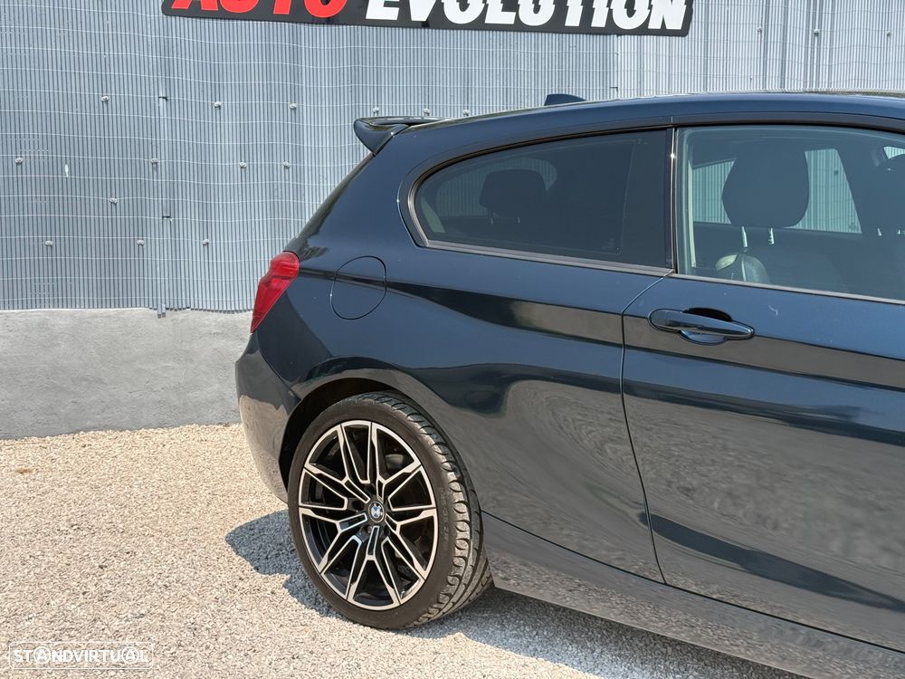 BMW 116 d EfficientDynamics Edition Sport Line - 25