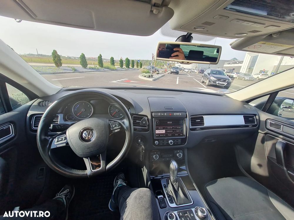 Volkswagen Touareg - 9