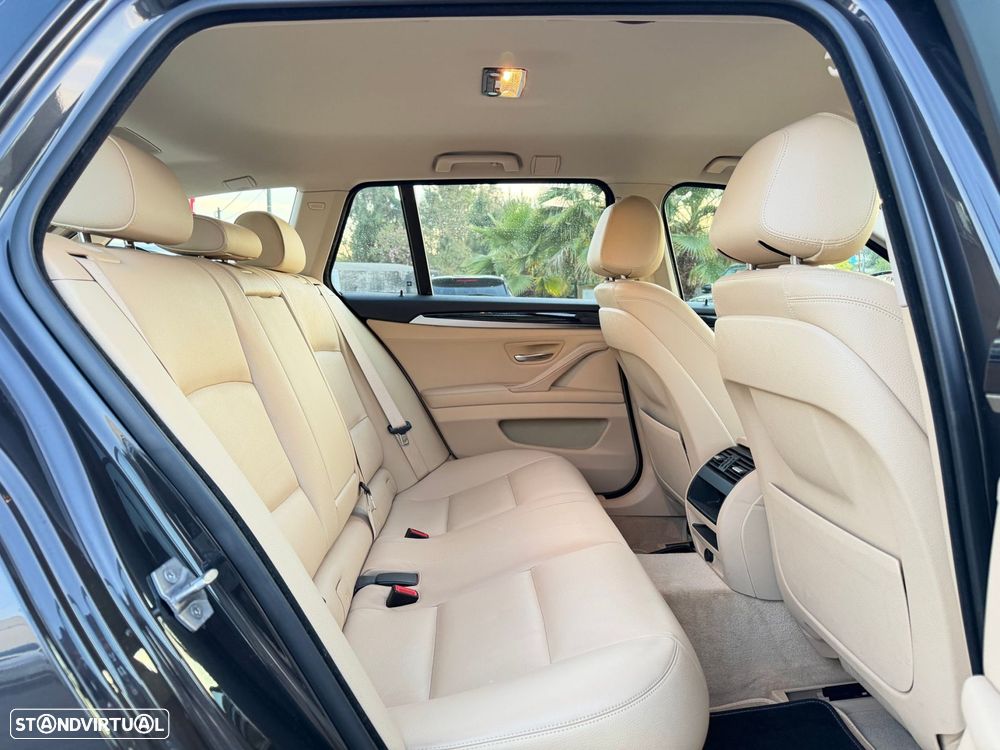 BMW 520 d Auto - 36