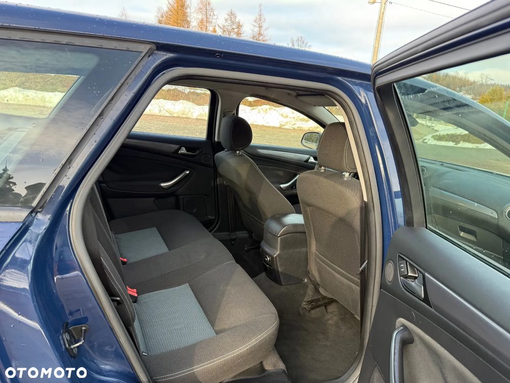 Ford Mondeo 2.0 TDCi Titanium S - 13