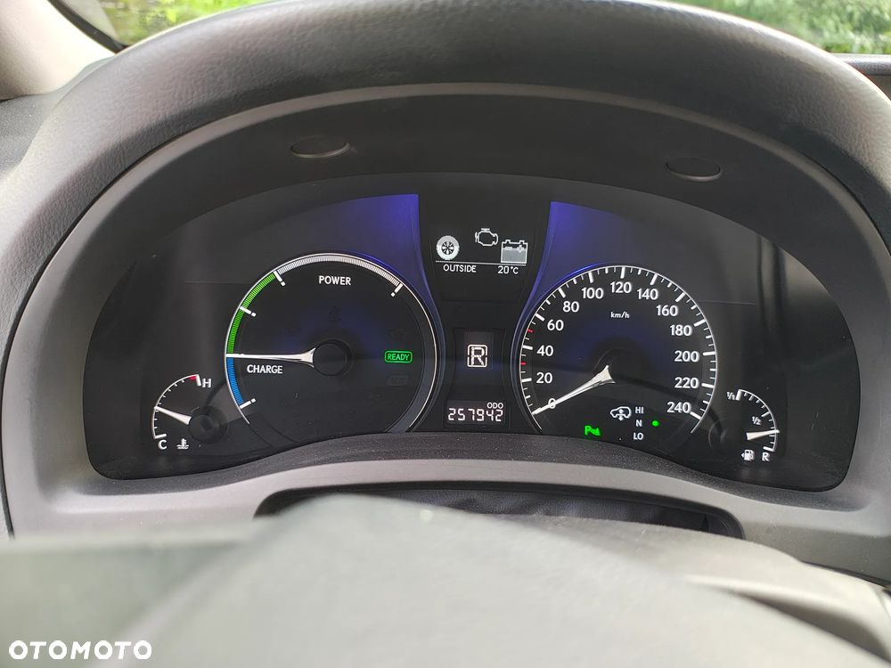 Lexus RX - 21