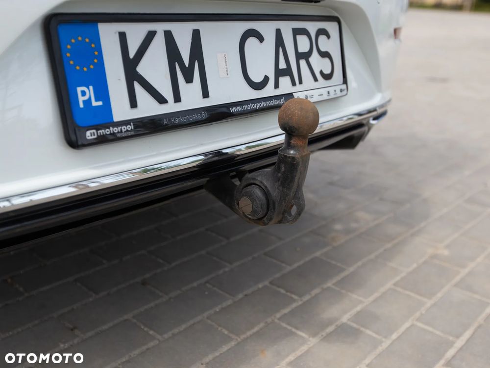 Volkswagen Arteon 2.0 TDI SCR 4Motion DSG R-Line - 17